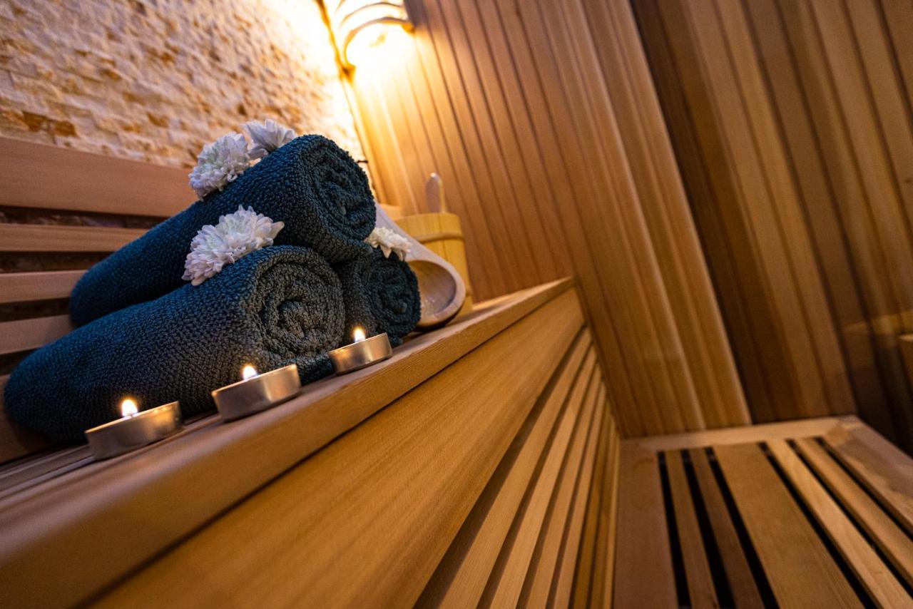 Le 49 Cote Parc & Spa Domblans Ngoại thất bức ảnh